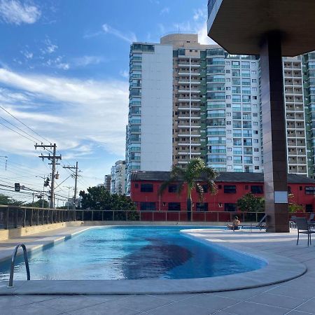 וילה ולייה Comfortable Beachfront Apartment מראה חיצוני תמונה