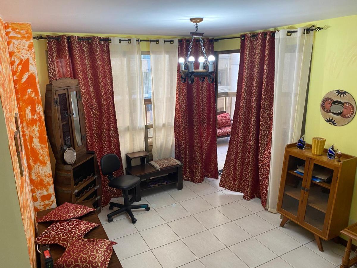 וילה ולייה Comfortable Beachfront Apartment מראה חיצוני תמונה