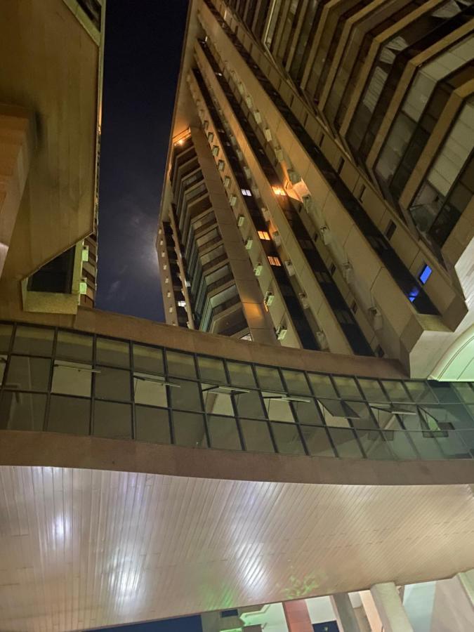 וילה ולייה Comfortable Beachfront Apartment מראה חיצוני תמונה