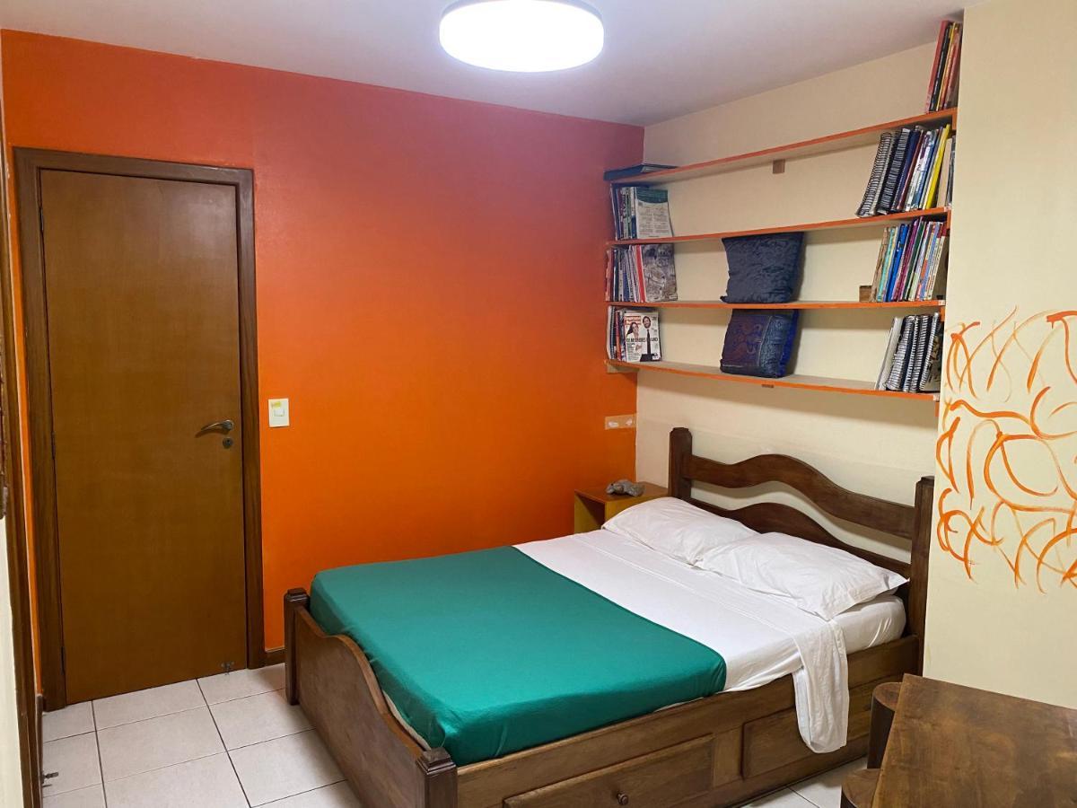 וילה ולייה Comfortable Beachfront Apartment מראה חיצוני תמונה