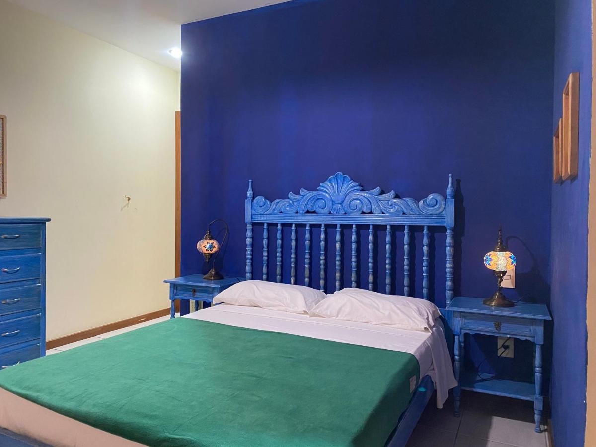 וילה ולייה Comfortable Beachfront Apartment מראה חיצוני תמונה