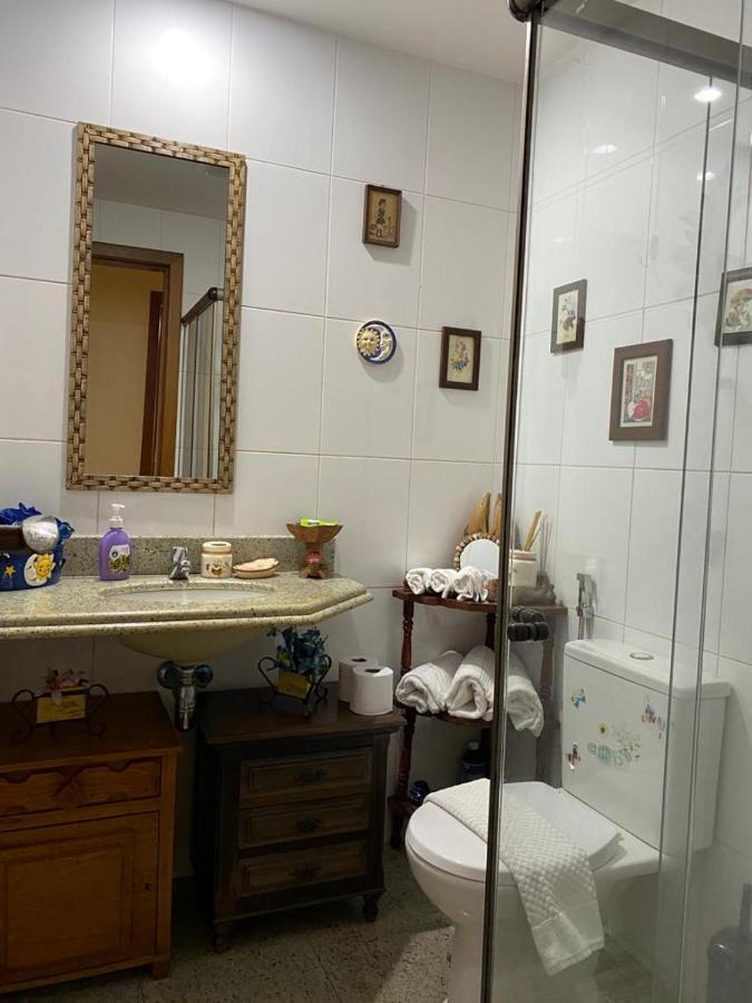 וילה ולייה Comfortable Beachfront Apartment מראה חיצוני תמונה