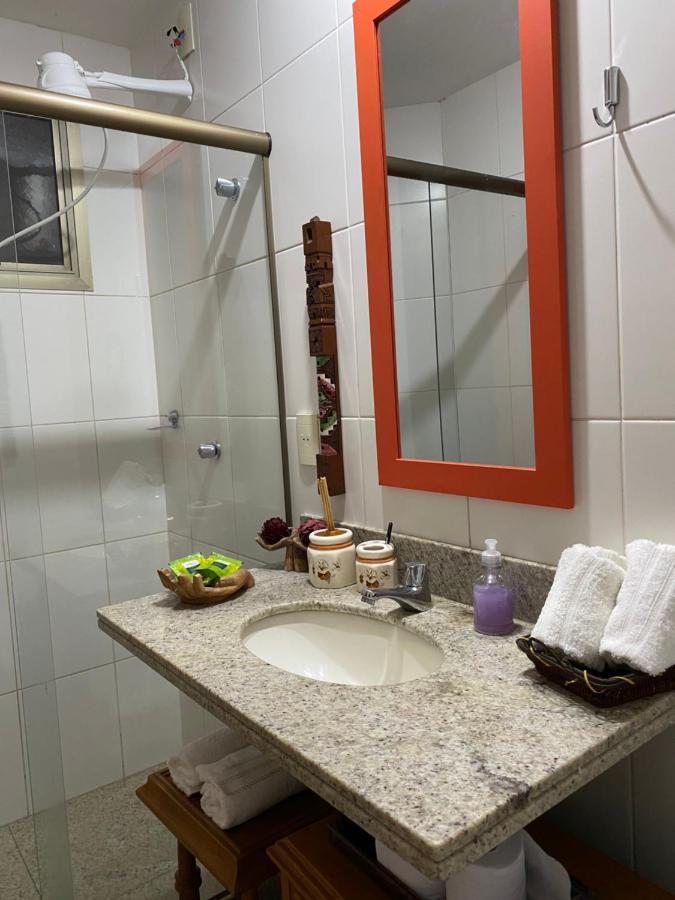 וילה ולייה Comfortable Beachfront Apartment מראה חיצוני תמונה